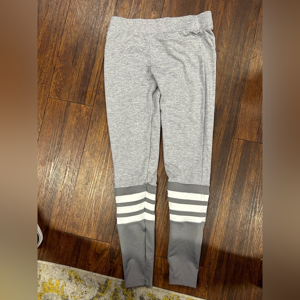 Gray Bombshell Leggings - image 1
